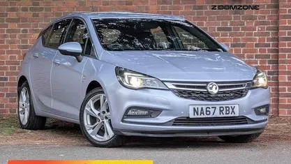 Used Vauxhall Astra SRi 150 HP (110 kW) 2019 Hatchback