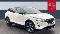 White Used 2022 Nissan Qashqai N-Connecta SUV | £16,421 (Fair price)