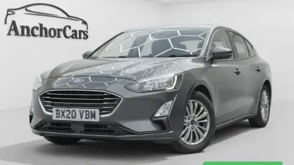 Used Ford Focus Titanium 125 HP (91 kW) 2020 Grey Hatchback