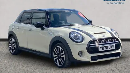 Used Mini Cooper S Exclusive 192 HP (141 kW) 2020 White Hatchback
