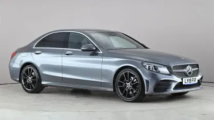 Begagnad Mercedes C200 AMG Line Premium 184 HK (135 kW) 2019 Grå Sedan