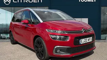 Used Citroën C4 SpaceTourer Flair 131 HP (96 kW) 2020 Red MPV