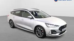 Used 2024 Ford Focus ST-Line X Estate | £19,199 (Fair price)