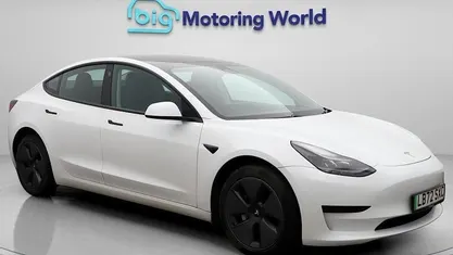 Used Tesla Model 3 RWD 222 kW (302 HP) 2022 Sedan