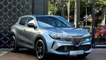 Used 2025 Alfa Romeo GT Junior Hatchback | £27,995 (Fair price)