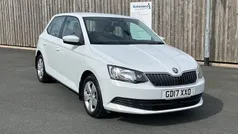 White Used 2017 Skoda Fabia SE Hatchback | £10,250 (Fair price)