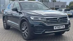 Blue Used 2019 VW Touareg R-line SUV | £30,985 (Fair price)