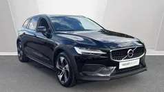Black Used 2021 Volvo V60 CC Estate | £21,495 (Fair price)