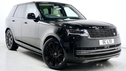 Used 2025 Land Rover Range Rover SE SUV | £84,990 (Good price)