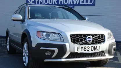 Used Volvo XC70 SE Lux 215 HP (158 kW) 2015 Estate