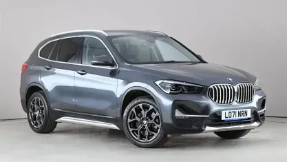 Begagnad BMW X1 xLine 178 HK (130 kW) 2022 Grå SUV