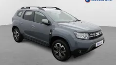 Grey Used 2023 Dacia Duster Journey SUV | £17,149 (Fair price)
