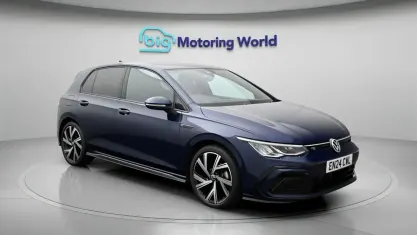 Used VW Golf VIII R-line 150 HP (110 kW) 2023 Blue Hatchback