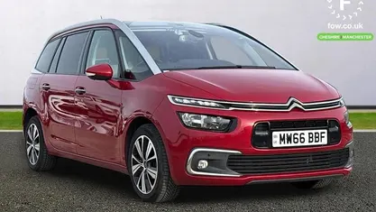 Used Citroën C4 SpaceTourer Flair 120 HP (88 kW) 2017 MPV