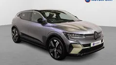 Used 2025 Renault Mégane Iconic Hatchback | £24,549 (Fair price)