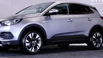 Używany Vauxhall Grandland X Sport 131 KM (96 kW) 2019 SUV