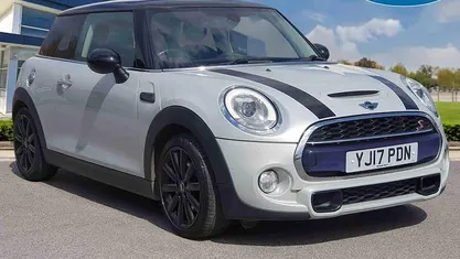 Used Mini Cooper S Hatch 170 HP (125 kW) 2017 Silver Hatchback