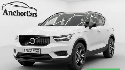 Used Volvo XC40 R-Design 163 HP (119 kW) 2021 White SUV