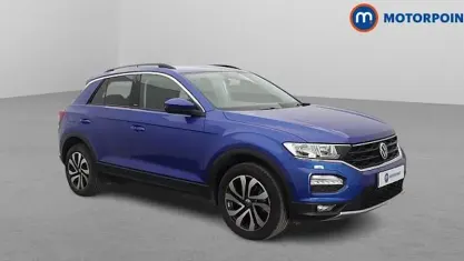 Usado VW T-Roc Active 150 HP (110 kW) 2021 Azul SUV