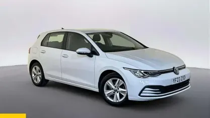 Used VW Golf VIII Life 131 HP (96 kW) 2024 Hatchback