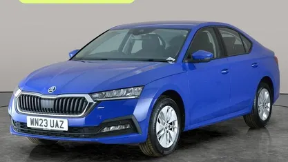 Used Skoda Octavia SE Technology 150 HP (110 kW) 2023 Blue Hatchback