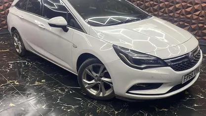 Used Vauxhall Astra SRi 150 HP (110 kW) 2019 Estate