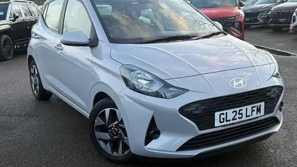 Grey Used 2025 Hyundai i10 Advanced Hatchback | £14,999 (Fair price)