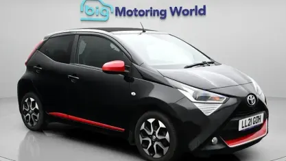 Begagnad Toyota Aygo Trend 72 HK (52 kW) 2021 Halvkombi
