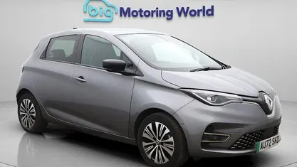 Used Renault Zoe Techno 100 kW (136 HP) 2024 Hatchback