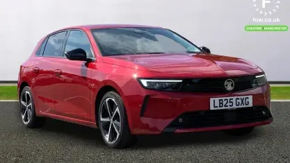 Used Vauxhall Astra 131 HP (96 kW) 2025 Red Hatchback