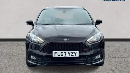 Used Ford Focus ST 250 HP (183 kW) 2016 Black Hatchback