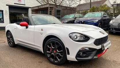 Used Abarth 124 Spider 170 HP (125 kW) 2018 White Cabriolet