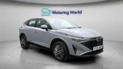 Used Nissan Qashqai Acenta Premium 140 HP (102 kW) 2025 Grey SUV