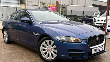 Used Jaguar XE SE 163 HP (119 kW) 2019 Sedan
