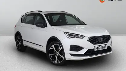 Used Seat Tarraco FR 150 HP (110 kW) 2023 White SUV