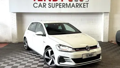 Used VW Golf VII GTI 230 HP (169 kW) 2018 White Hatchback