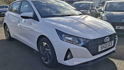 Used Hyundai i20 SE 101 HP (74 kW) 2023 Hatchback