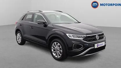 Black Used 2025 VW T-Roc Match SUV | £20,849 (Fair price)