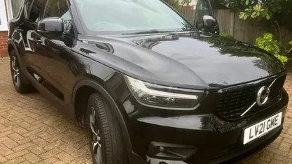 Used Volvo XC40 R-Design 163 HP (119 kW) 2021 SUV