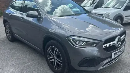 Used Mercedes GLA200 Executive 150 HP (110 kW) 2021 Grey SUV