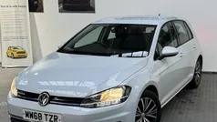 Used 2018 VW Golf VII SE Hatchback | £13,490 (Fair price)
