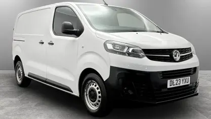 Used Vauxhall Vivaro 101 HP (74 kW) 2023 MPV