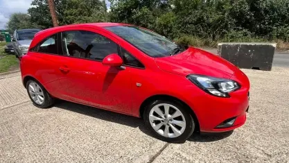 Used Vauxhall Corsa 90 HP (66 kW) 2018 Red Hatchback