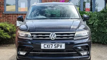 Used VW Tiguan R-line 190 HP (139 kW) 2017 Black SUV