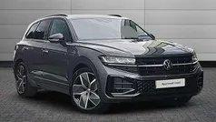 Grey Used 2025 VW Touareg Black Edition SUV | £53,650 (Fair price)
