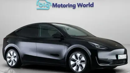 Used Tesla Model Y Standard Range 219 kW (299 HP) 2023 Black SUV