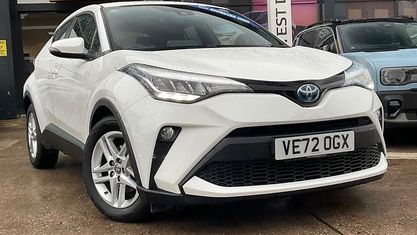 Second-hand Toyota C-HR 122 CP (89 kW) 2023 SUV