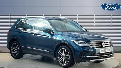 Blue Used 2022 VW Tiguan Elegance SUV | £24,013 (Fair price)