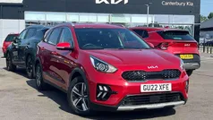 Red Used 2022 Kia Niro 2 SUV | £18,495 (Fair price)