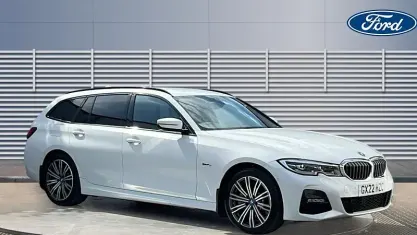 Used BMW 330e M Sport 292 HP (214 kW) 2022 White Estate